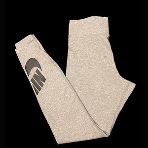 Nike leggings